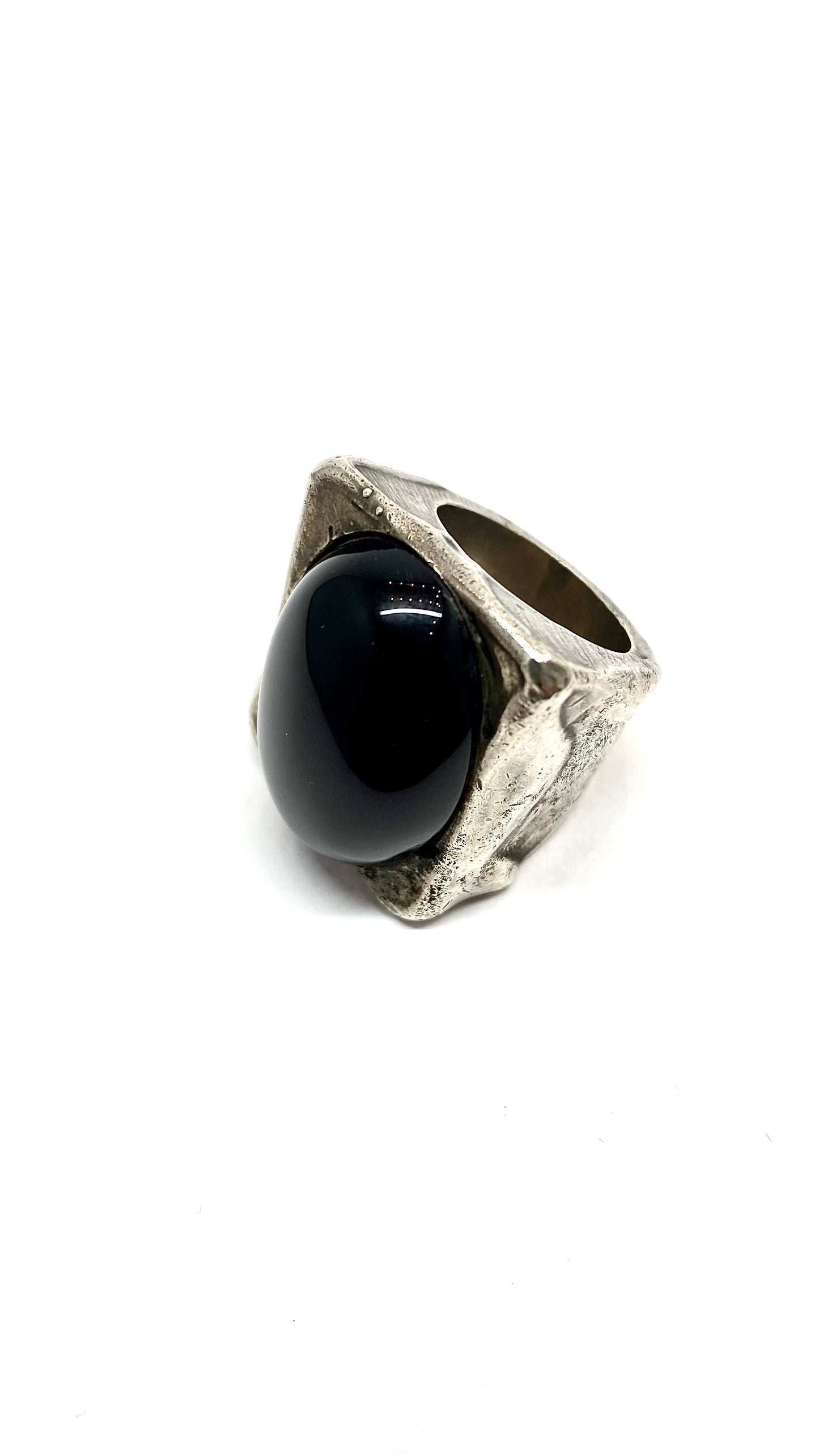 ONYX