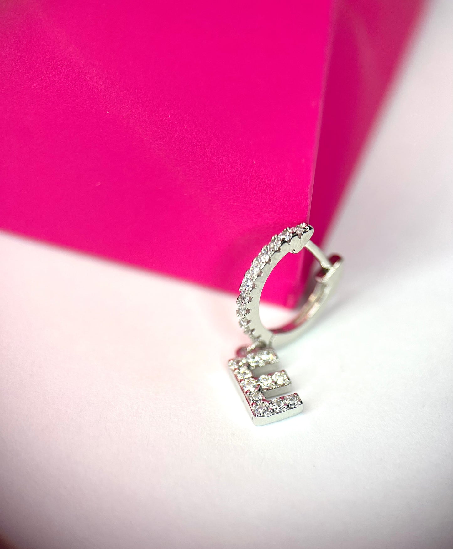 HOOP DIAMOND LETTER